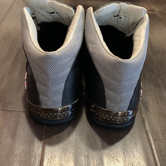 310 Motoring, like brand new - Picture 3 of 9